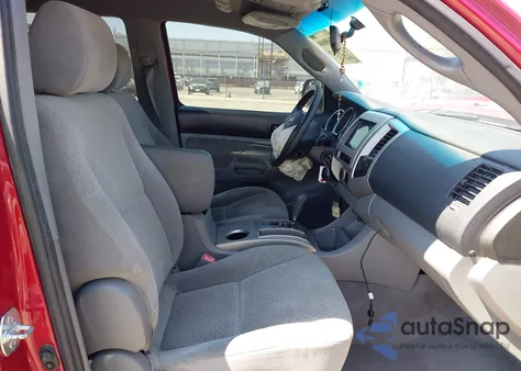 2006 Toyota Tacoma Prerunner V6 from USA, damaged, VIN 5TEKU72N06Z315338